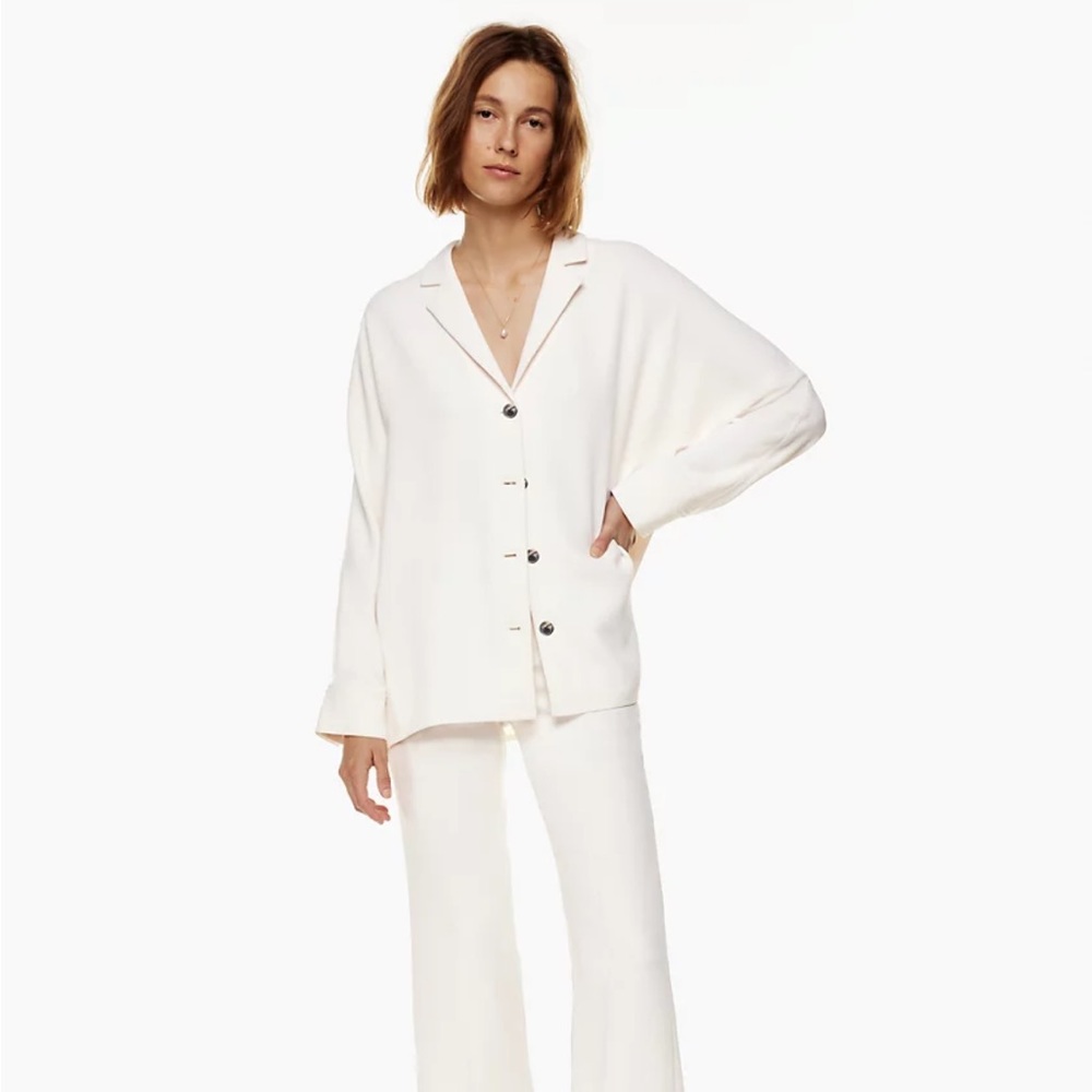 Aritzia Wilfred Freeform shirt/ blazer